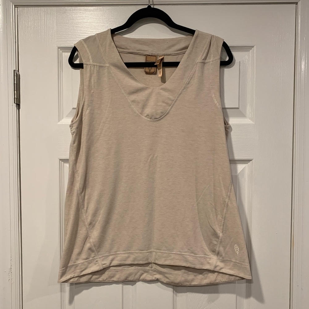 Indygena Halka V-Neck Tank Top